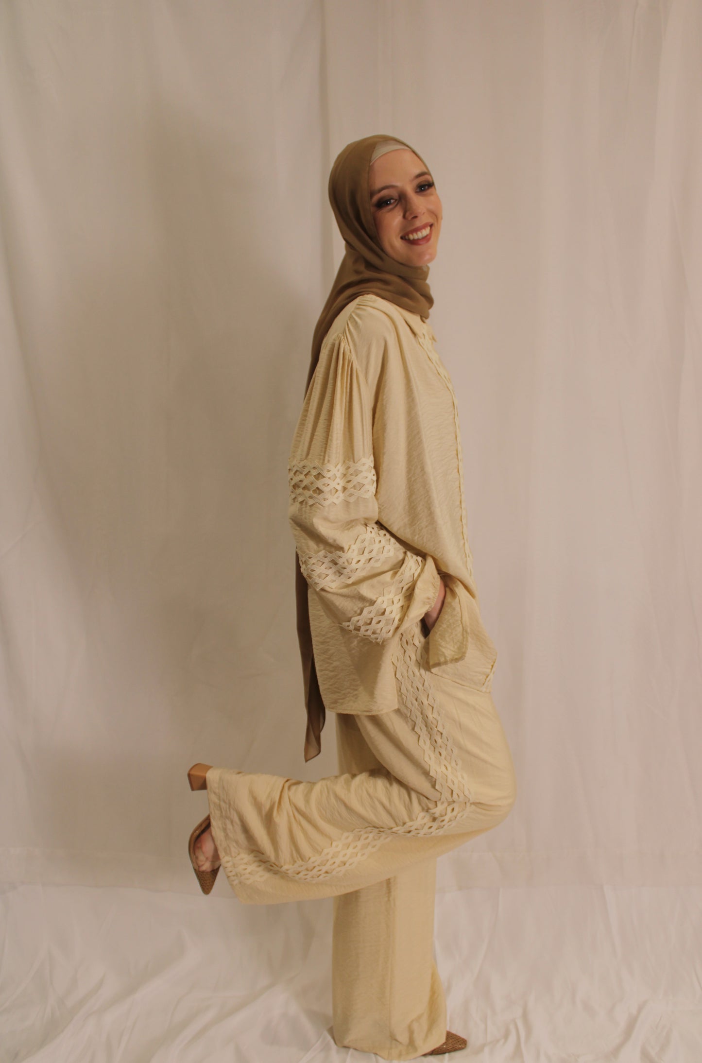 Double Lined Wide Leg Pants & Balloon Sleeve Top Set