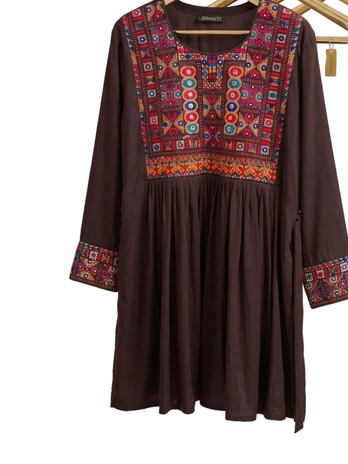 GULNAAR TOP