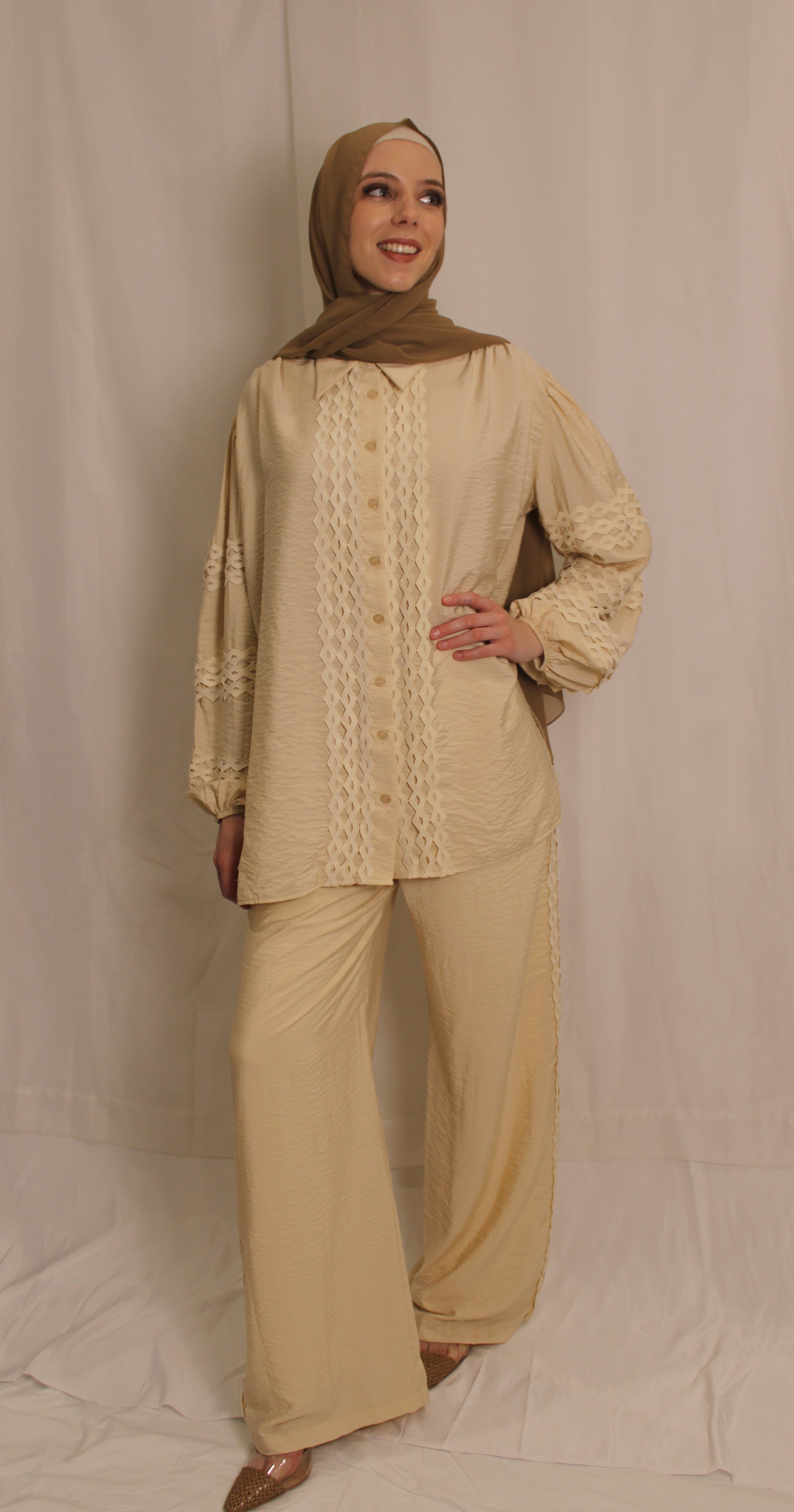Double Lined  Wide Leg Pants & Balloon Sleeve Top Set (beige)
