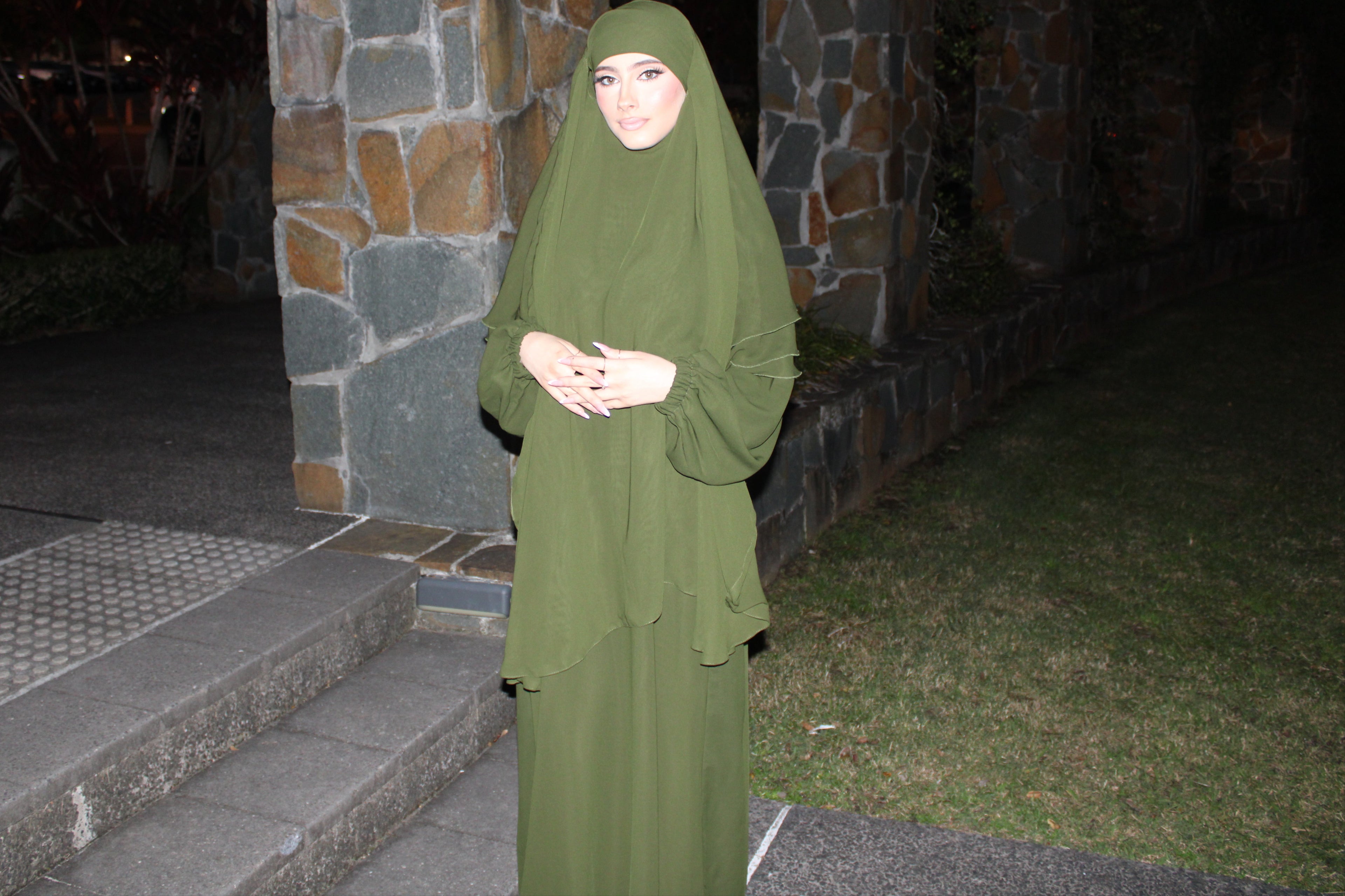 Khimar & Abaya Set (olive)
